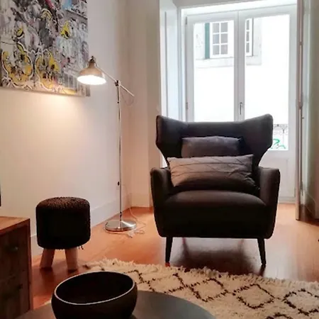 Charming & Modern Flat Close To Time Out Market * リスボン